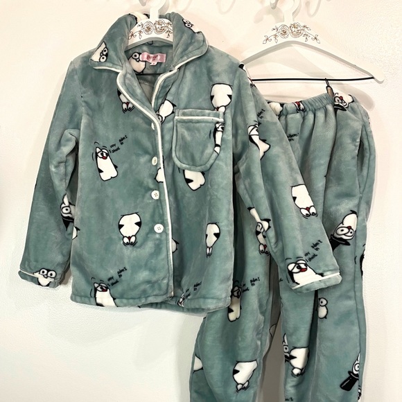 EUC - GuiXiu Super Plush Penquin PJ's in Ice Blue - Medium - Picture 2 of 9
